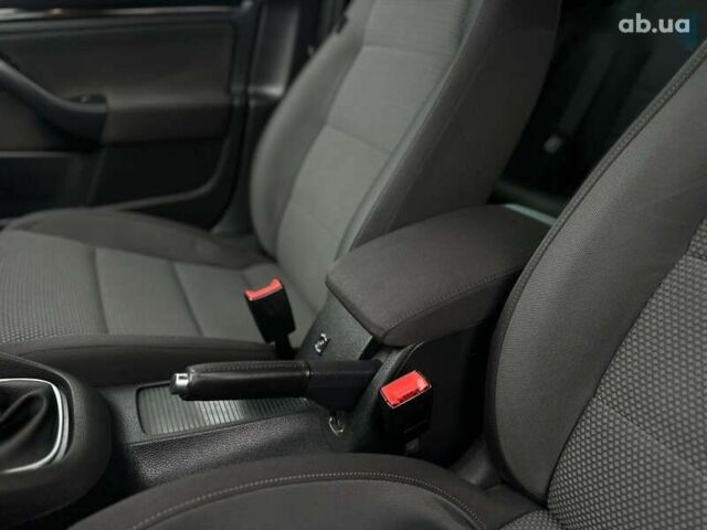 Фольксваген Гольф, объемом двигателя 1.4 л и пробегом 214 тыс. км за 7500 $, фото 24 на Automoto.ua