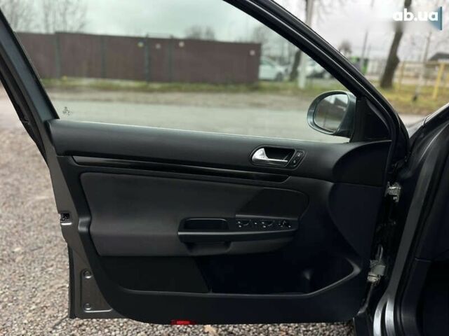 Фольксваген Гольф, объемом двигателя 1.4 л и пробегом 214 тыс. км за 7500 $, фото 18 на Automoto.ua