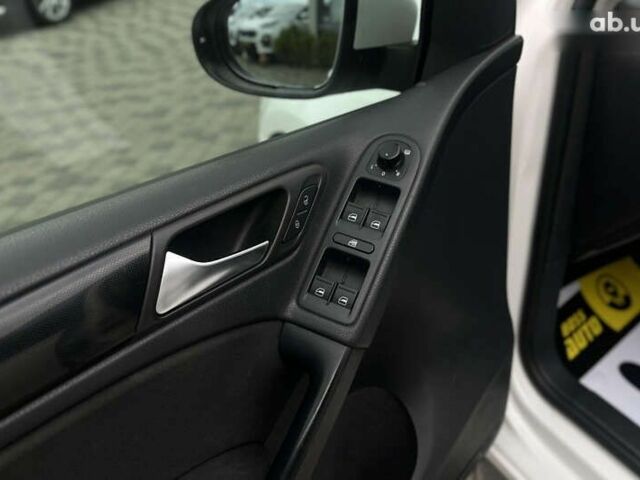 Фольксваген Гольф, объемом двигателя 1.4 л и пробегом 194 тыс. км за 8300 $, фото 16 на Automoto.ua