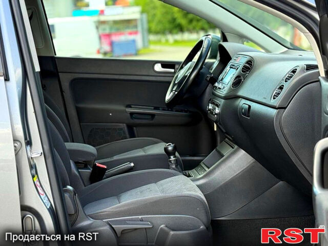 Фольксваген Гольф, объемом двигателя 1.4 л и пробегом 201 тыс. км за 7200 $, фото 5 на Automoto.ua