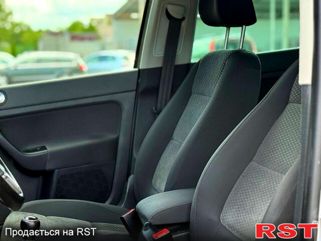 Фольксваген Гольф, объемом двигателя 1.4 л и пробегом 201 тыс. км за 7200 $, фото 9 на Automoto.ua