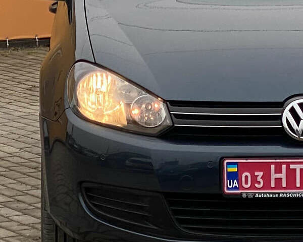 Фольксваген Гольф, объемом двигателя 1.6 л и пробегом 260 тыс. км за 8200 $, фото 8 на Automoto.ua