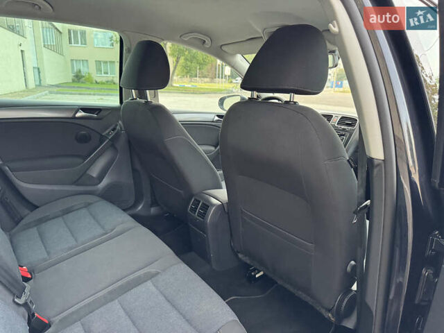 Фольксваген Гольф, объемом двигателя 1.39 л и пробегом 206 тыс. км за 9800 $, фото 48 на Automoto.ua