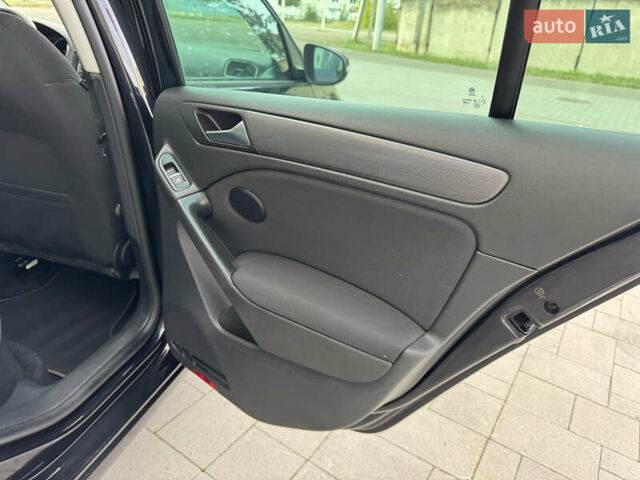 Фольксваген Гольф, объемом двигателя 1.39 л и пробегом 206 тыс. км за 9800 $, фото 49 на Automoto.ua