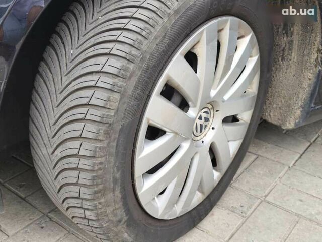 Фольксваген Гольф, объемом двигателя 1.6 л и пробегом 253 тыс. км за 7550 $, фото 18 на Automoto.ua