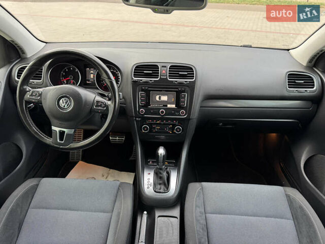 Фольксваген Гольф, объемом двигателя 1.39 л и пробегом 206 тыс. км за 9800 $, фото 45 на Automoto.ua