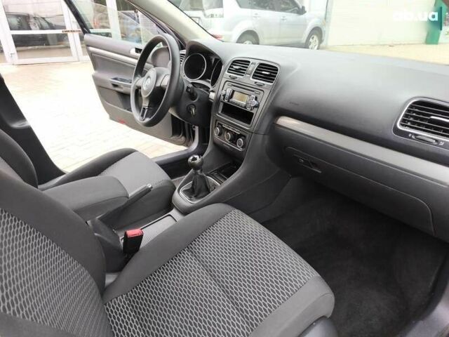 Фольксваген Гольф, объемом двигателя 1.6 л и пробегом 253 тыс. км за 7550 $, фото 11 на Automoto.ua