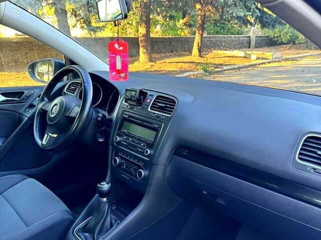 Фольксваген Гольф, объемом двигателя 1.4 л и пробегом 176 тыс. км за 7200 $, фото 6 на Automoto.ua