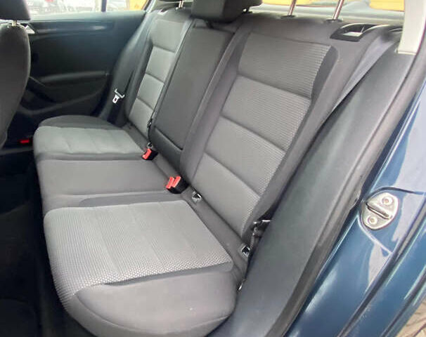 Фольксваген Гольф, объемом двигателя 1.6 л и пробегом 260 тыс. км за 8200 $, фото 18 на Automoto.ua