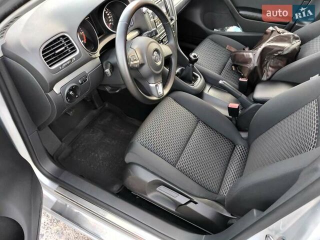 Фольксваген Гольф, об'ємом двигуна 1.6 л та пробігом 270 тис. км за 8800 $, фото 6 на Automoto.ua