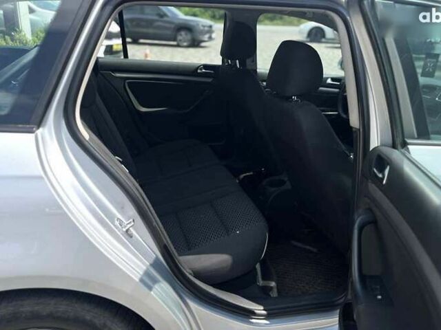 Фольксваген Гольф, об'ємом двигуна 1.6 л та пробігом 333 тис. км за 7500 $, фото 21 на Automoto.ua