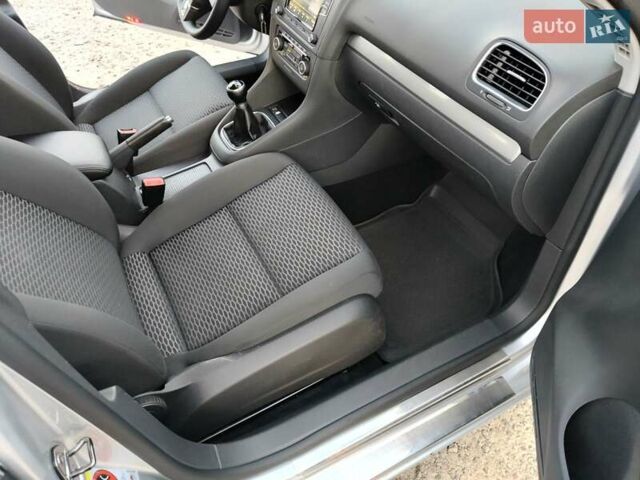 Фольксваген Гольф, об'ємом двигуна 1.6 л та пробігом 270 тис. км за 8800 $, фото 1 на Automoto.ua