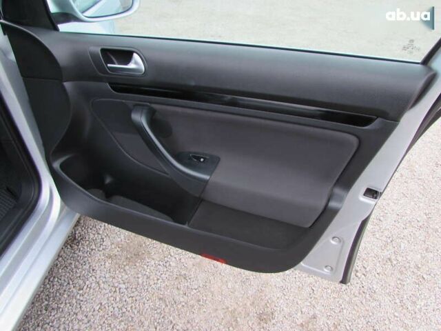 Фольксваген Гольф, об'ємом двигуна 1.2 л та пробігом 200 тис. км за 8400 $, фото 17 на Automoto.ua