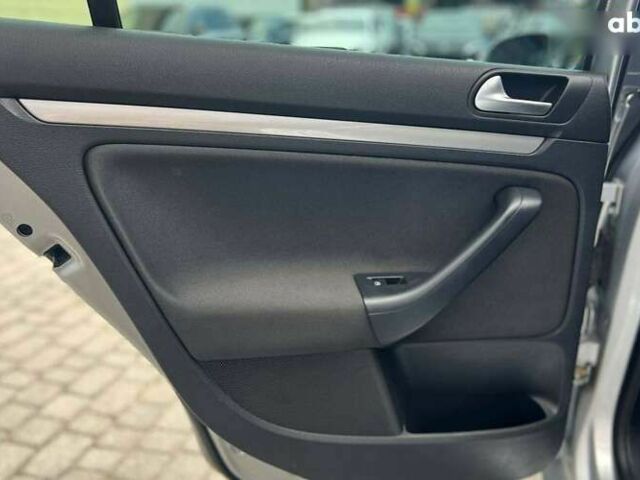 Фольксваген Гольф, объемом двигателя 1.6 л и пробегом 242 тыс. км за 7990 $, фото 17 на Automoto.ua