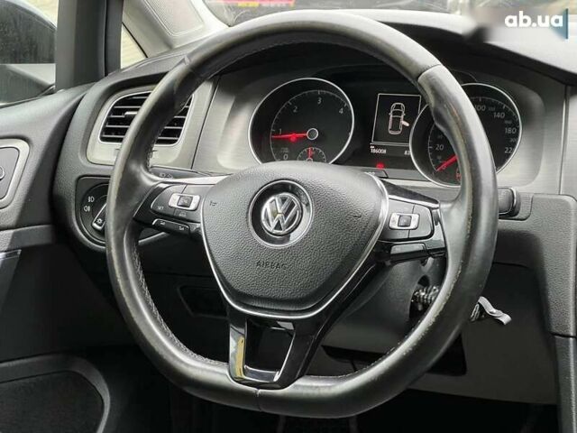Фольксваген Гольф, объемом двигателя 1.6 л и пробегом 186 тыс. км за 12700 $, фото 13 на Automoto.ua
