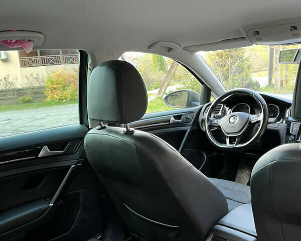 Фольксваген Гольф, объемом двигателя 2 л и пробегом 316 тыс. км за 9600 $, фото 5 на Automoto.ua