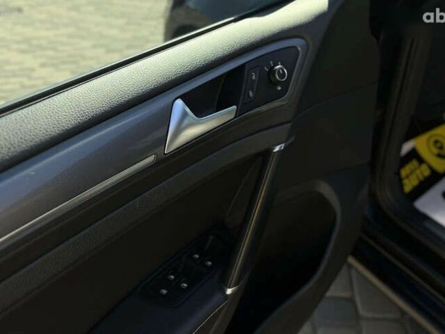 Фольксваген Гольф, объемом двигателя 1.4 л и пробегом 179 тыс. км за 15300 $, фото 21 на Automoto.ua