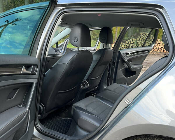 Фольксваген Гольф, объемом двигателя 2 л и пробегом 316 тыс. км за 9600 $, фото 4 на Automoto.ua