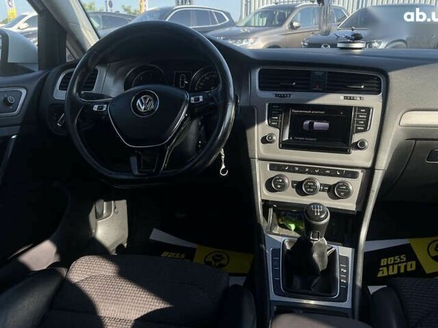 Фольксваген Гольф, объемом двигателя 1.6 л и пробегом 268 тыс. км за 11000 $, фото 9 на Automoto.ua