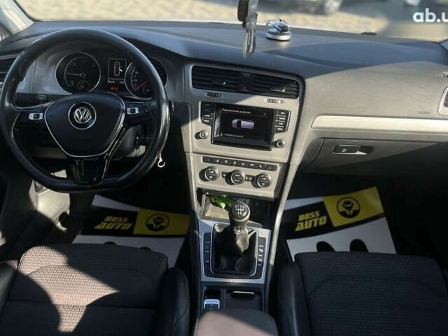 Фольксваген Гольф, объемом двигателя 1.6 л и пробегом 280 тыс. км за 10800 $, фото 8 на Automoto.ua