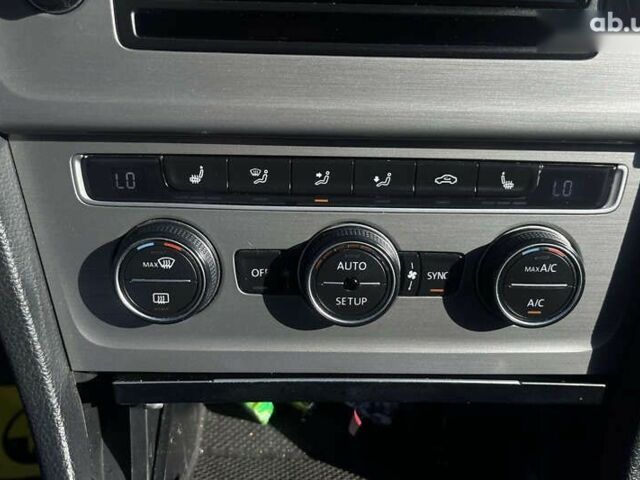 Фольксваген Гольф, объемом двигателя 1.6 л и пробегом 280 тыс. км за 10800 $, фото 19 на Automoto.ua