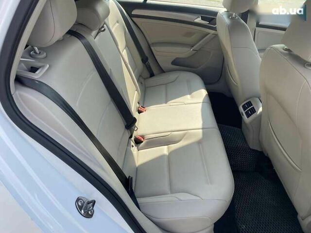 Фольксваген Гольф, объемом двигателя 1.8 л и пробегом 138 тыс. км за 13500 $, фото 15 на Automoto.ua