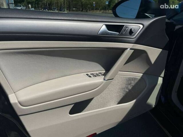 Фольксваген Гольф, объемом двигателя 2 л и пробегом 162 тыс. км за 11099 $, фото 9 на Automoto.ua