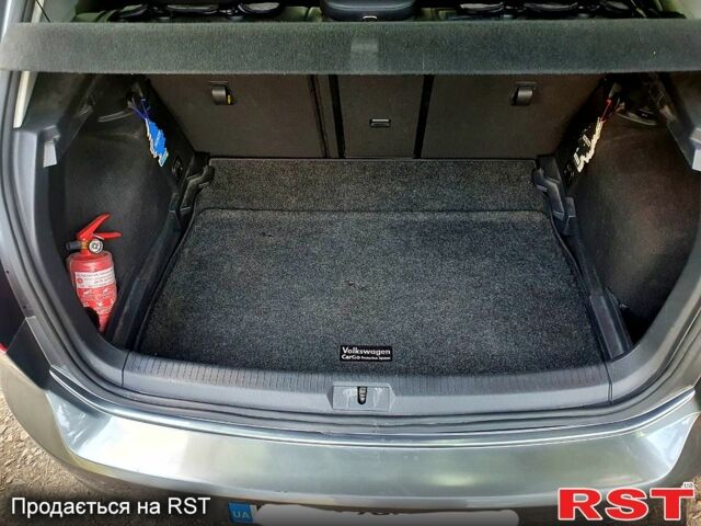 Фольксваген Гольф, объемом двигателя 1.8 л и пробегом 120 тыс. км за 11800 $, фото 8 на Automoto.ua