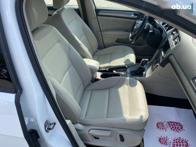 Фольксваген Гольф, объемом двигателя 1.8 л и пробегом 138 тыс. км за 13500 $, фото 14 на Automoto.ua