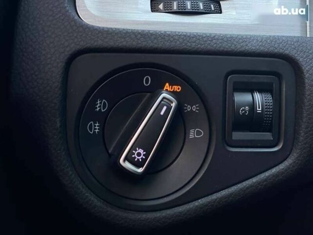 Фольксваген Гольф, об'ємом двигуна 2 л та пробігом 254 тис. км за 10990 $, фото 25 на Automoto.ua