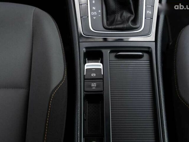 Фольксваген Гольф, об'ємом двигуна 1.6 л та пробігом 237 тис. км за 11990 $, фото 26 на Automoto.ua