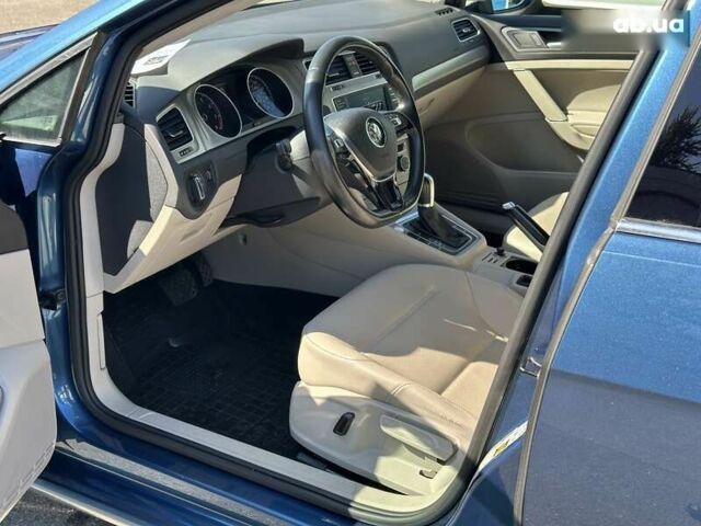 Фольксваген Гольф, объемом двигателя 1.8 л и пробегом 150 тыс. км за 13690 $, фото 17 на Automoto.ua