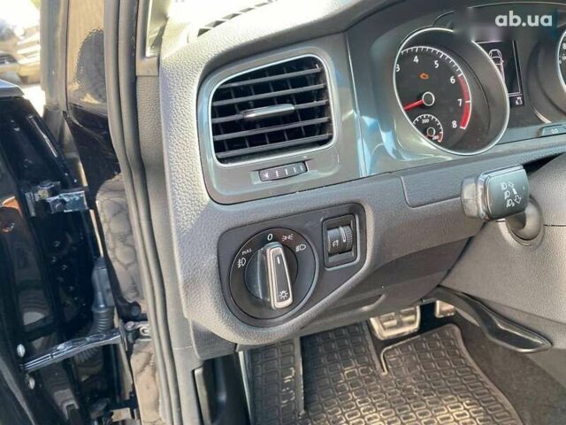 Фольксваген Гольф, объемом двигателя 1.8 л и пробегом 80 тыс. км за 15000 $, фото 12 на Automoto.ua