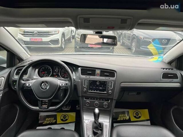 Фольксваген Гольф, объемом двигателя 1.8 л и пробегом 105 тыс. км за 12700 $, фото 10 на Automoto.ua