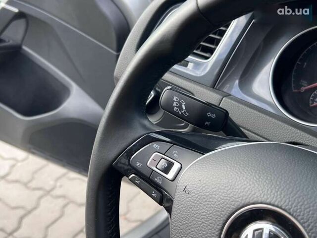 Фольксваген Гольф, объемом двигателя 2 л и пробегом 178 тыс. км за 12690 $, фото 14 на Automoto.ua