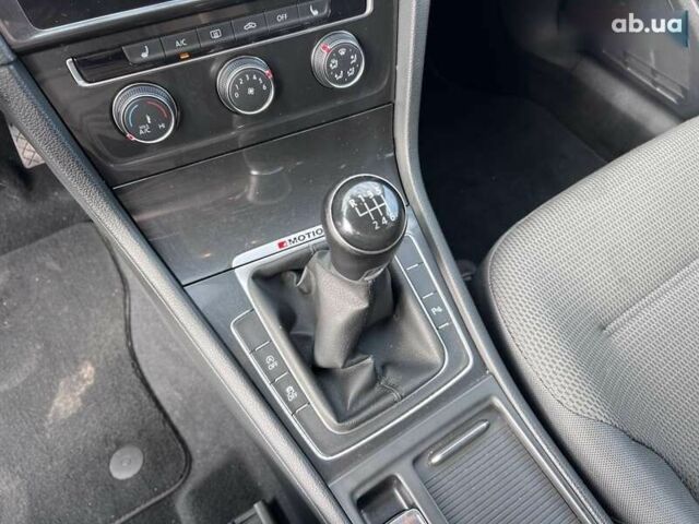 Фольксваген Гольф, объемом двигателя 2 л и пробегом 178 тыс. км за 12690 $, фото 22 на Automoto.ua
