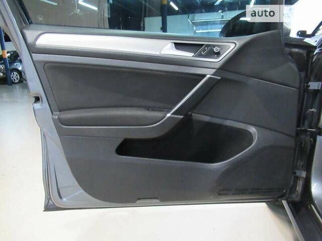 Фольксваген Гольф, объемом двигателя 1.8 л и пробегом 131 тыс. км за 2800 $, фото 7 на Automoto.ua