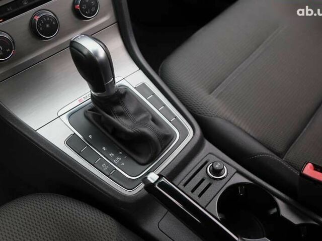 Фольксваген Гольф, объемом двигателя 1.8 л и пробегом 90 тыс. км за 12900 $, фото 18 на Automoto.ua