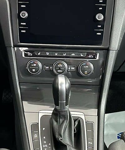 Фольксваген Гольф, объемом двигателя 1.6 л и пробегом 217 тыс. км за 16450 $, фото 16 на Automoto.ua