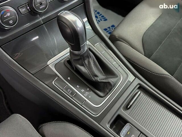 Фольксваген Гольф, об'ємом двигуна 1.6 л та пробігом 217 тис. км за 16950 $, фото 24 на Automoto.ua