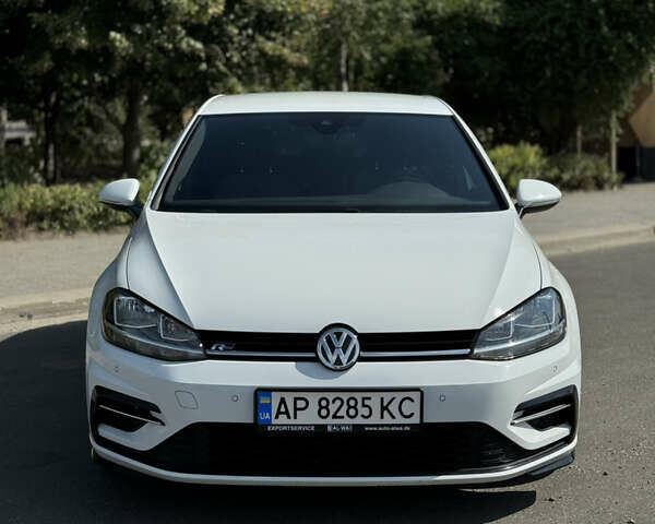 Фольксваген Гольф, объемом двигателя 1.5 л и пробегом 301 тыс. км за 12999 $, фото 7 на Automoto.ua