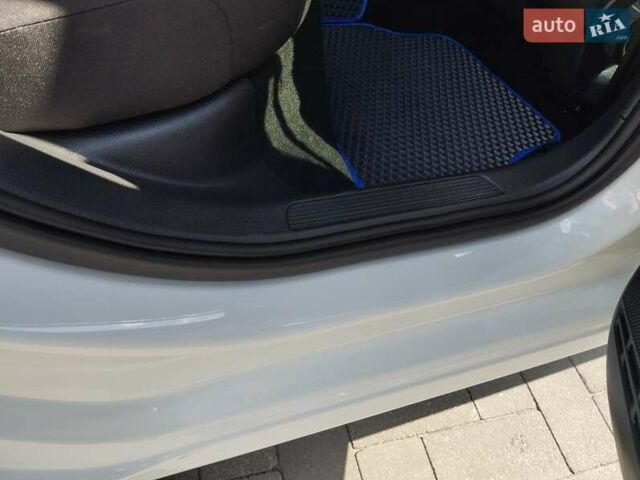 Фольксваген Гольф, объемом двигателя 0 л и пробегом 30 тыс. км за 17000 $, фото 26 на Automoto.ua