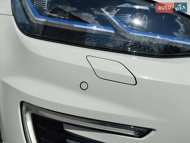 Фольксваген Гольф, объемом двигателя 0 л и пробегом 30 тыс. км за 17000 $, фото 38 на Automoto.ua