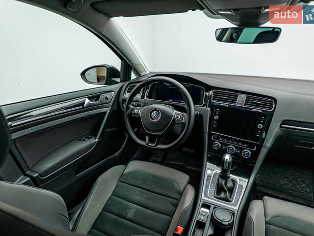 Фольксваген Гольф, объемом двигателя 1.4 л и пробегом 117 тыс. км за 18894 $, фото 10 на Automoto.ua