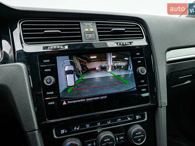 Фольксваген Гольф, объемом двигателя 1.4 л и пробегом 117 тыс. км за 18894 $, фото 15 на Automoto.ua