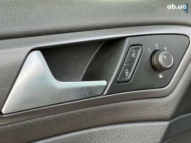 Фольксваген Гольф, об'ємом двигуна 1.6 л та пробігом 214 тис. км за 13990 $, фото 21 на Automoto.ua