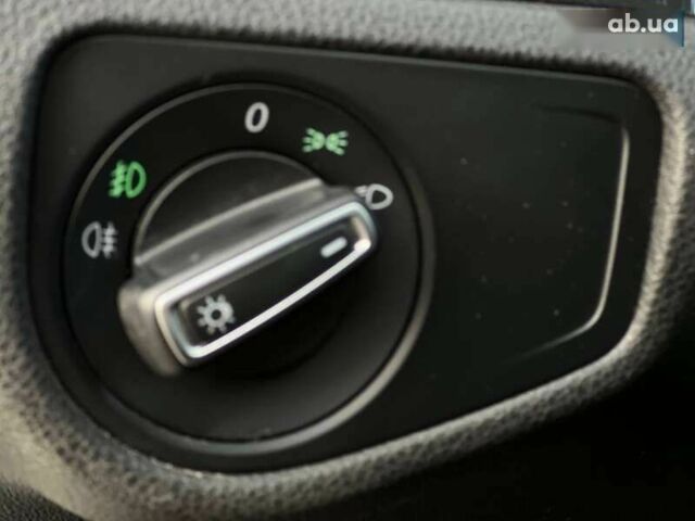 Фольксваген Гольф, об'ємом двигуна 1.6 л та пробігом 214 тис. км за 13990 $, фото 28 на Automoto.ua