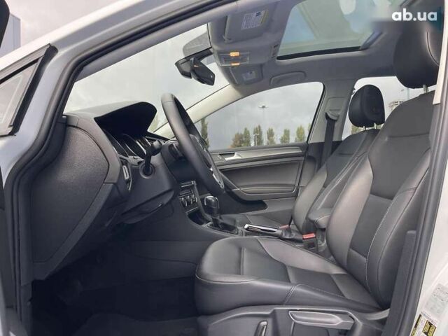 Фольксваген Гольф, объемом двигателя 1.4 л и пробегом 99 тыс. км за 17300 $, фото 24 на Automoto.ua