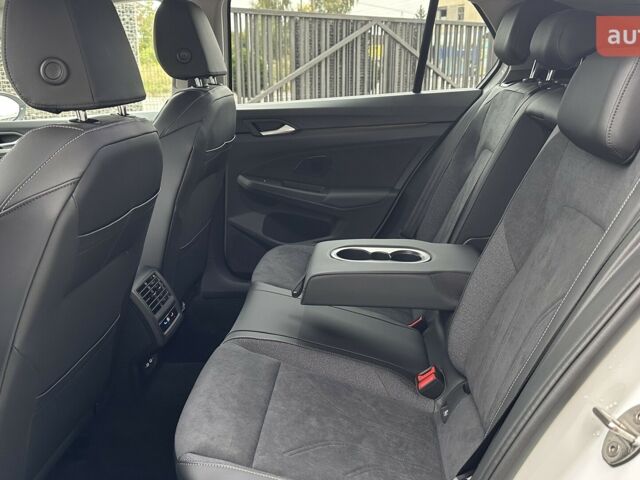 Фольксваген Гольф, об'ємом двигуна 1.4 л та пробігом 0 тис. км за 32670 $, фото 33 на Automoto.ua