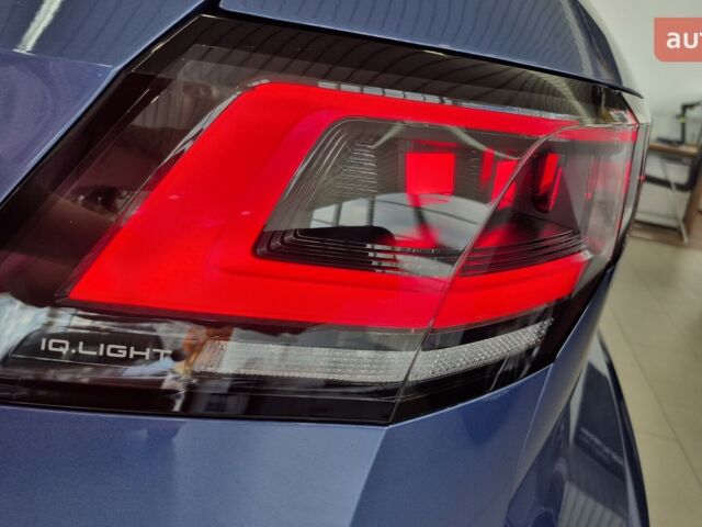 купить новое авто Фольксваген Гольф 2025 года от официального дилера Автодім Атлант на Вацлава Гавела Фольксваген фото